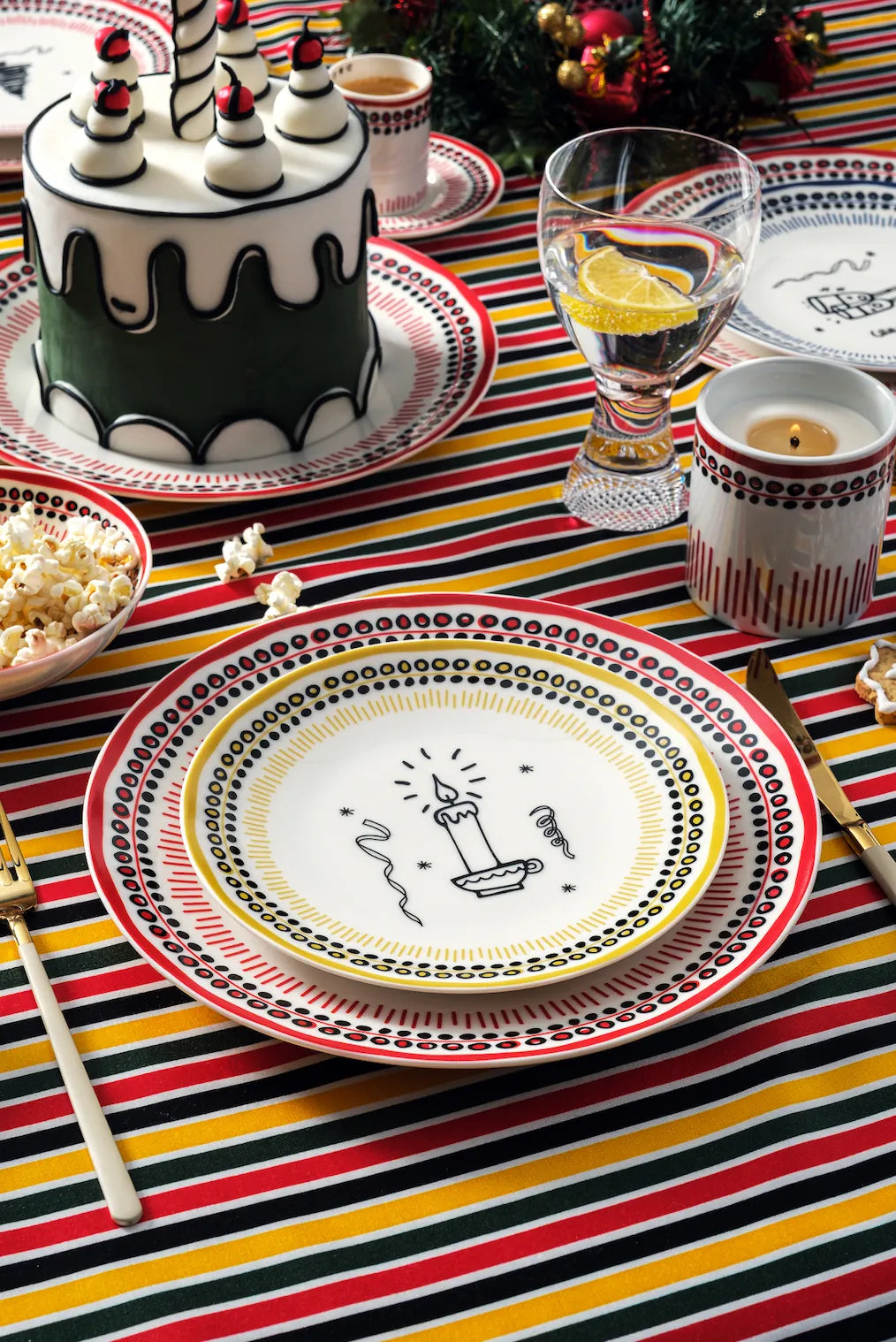 Holiday Collection Porselen Tatlı Tabağı, Sarı